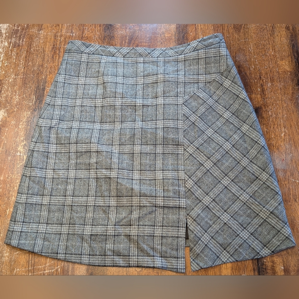Banana Republic Wool Plaid Skirt Womens Sz 6 Preppy Academia Trendy Cute Summer
